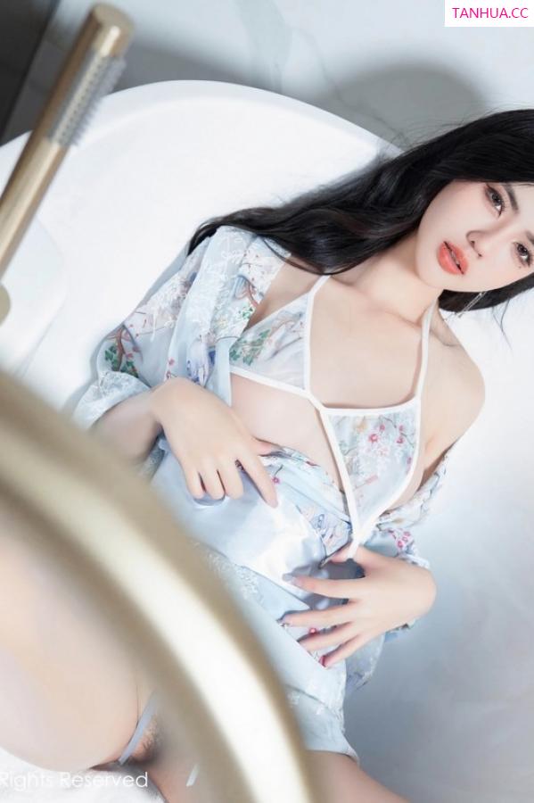 李浅浅  [XiuRen]高清写真图 2023.06.15 No.6924 浅浅Danny 丝袜美腿第48张图片
